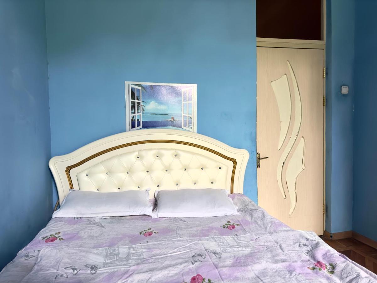 Karson Guest House And Tours Jerevan Buitenkant foto